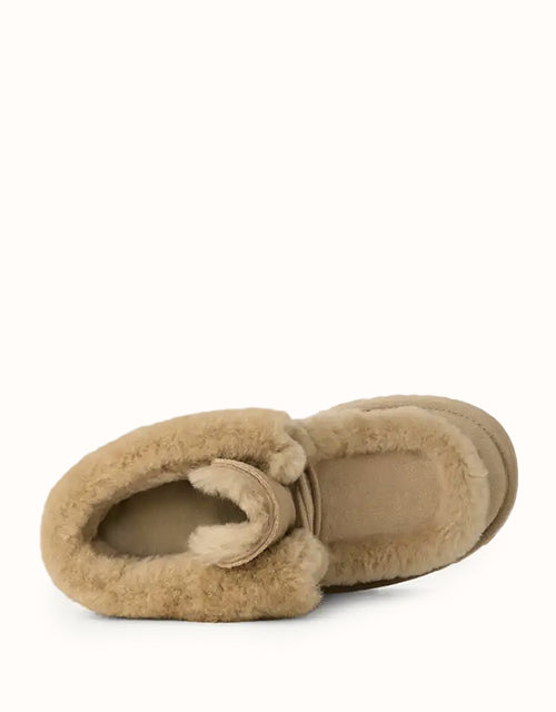 UGG® Women Esmee Lace Up Boots