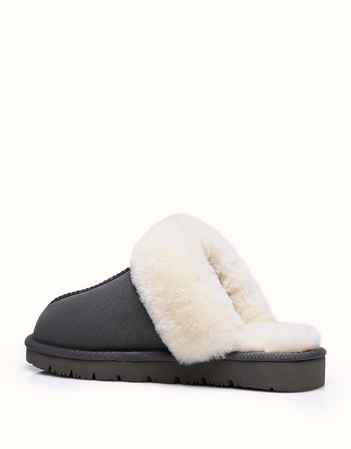 AUSTRALIAN SHEPHERD® Muffin Slippers