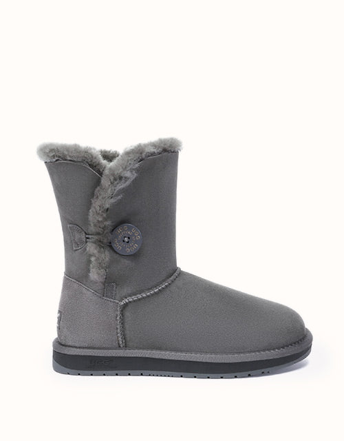 AUSTRALIAN SHEPHERD® SHORT BUTTON Boots