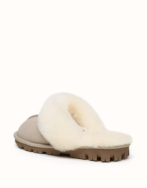 AUSTRALIAN SHEPHERD® Waffle Slippers