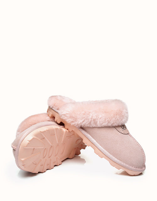 AUSTRALIAN SHEPHERD® Waffle Slippers