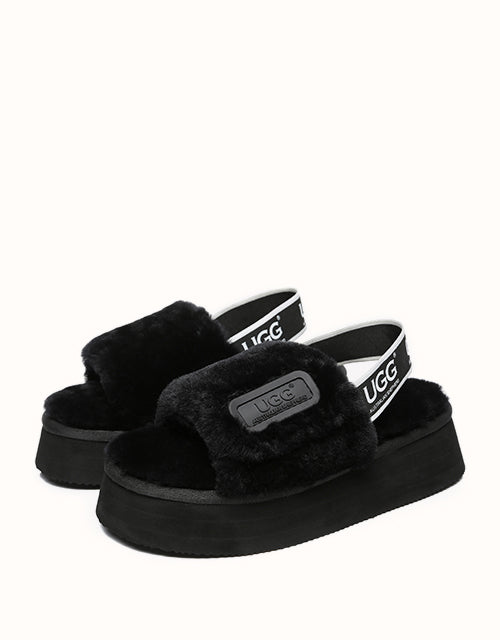 AUSTRALIAN SHEPHERD® Poppin Slippers
