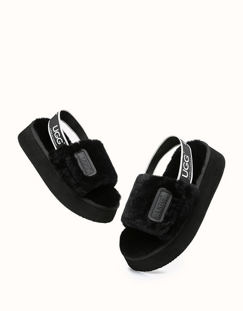 AUSTRALIAN SHEPHERD® Poppin Slippers