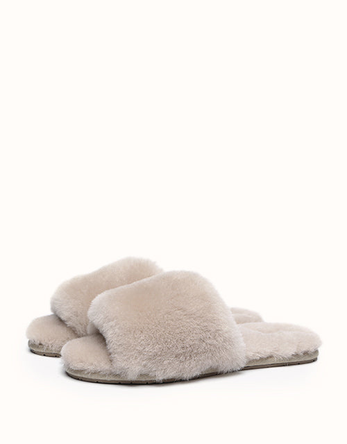 AUSTRALIAN SHEPHERD® HAILEY SLIDE