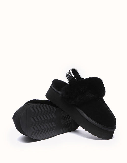 AUSTRALIAN SHEPHERD® Waffle Platform Slippers