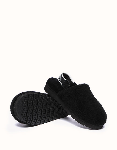 AUSTRALIAN SHEPHERD® Kamari Slippers