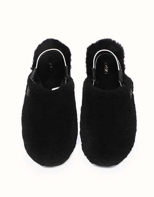 AUSTRALIAN SHEPHERD® Kamari Slippers