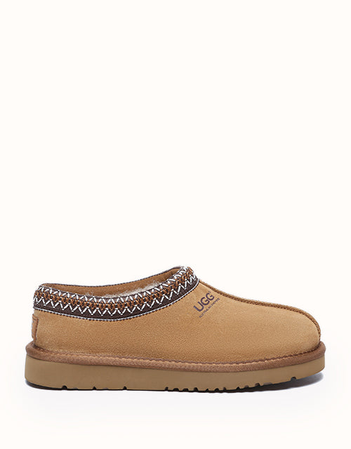 AUSTRALIAN SHEPHERD® Hippie Slippers