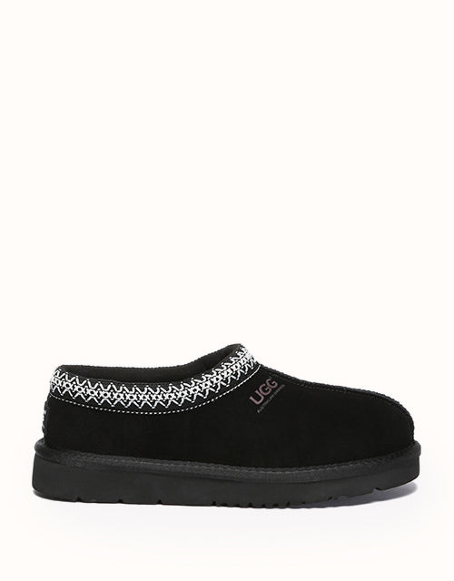AUSTRALIAN SHEPHERD® Hippie Slippers