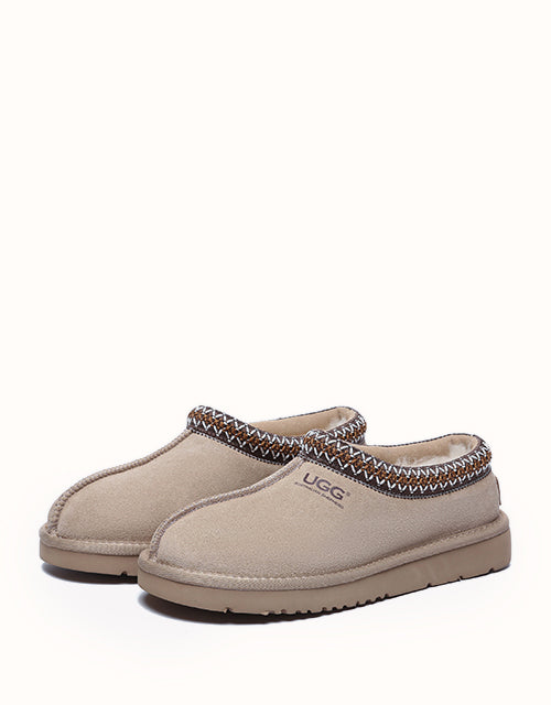 AUSTRALIAN SHEPHERD® Hippie Slippers
