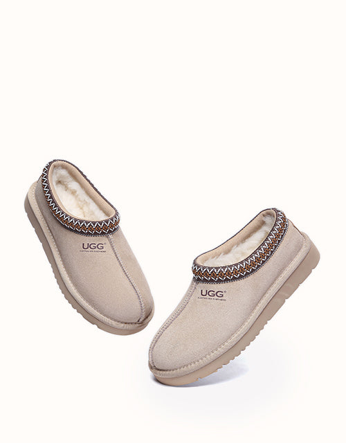 AUSTRALIAN SHEPHERD® Hippie Slippers
