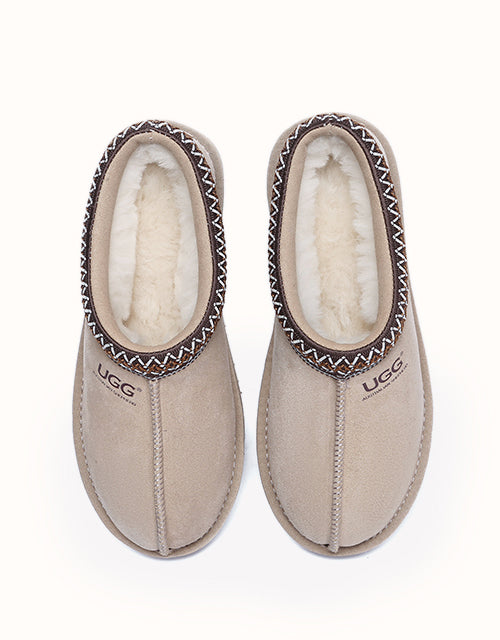 AUSTRALIAN SHEPHERD® Hippie Slippers