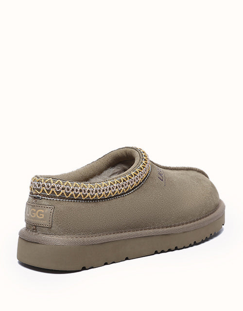AUSTRALIAN SHEPHERD® Hippie Slippers