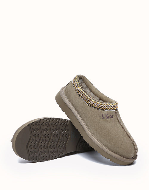 AUSTRALIAN SHEPHERD® Hippie Slippers