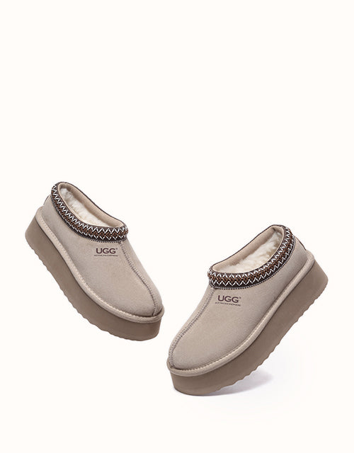 AUSTRALIAN SHEPHERD® Hippie Platform Slippers