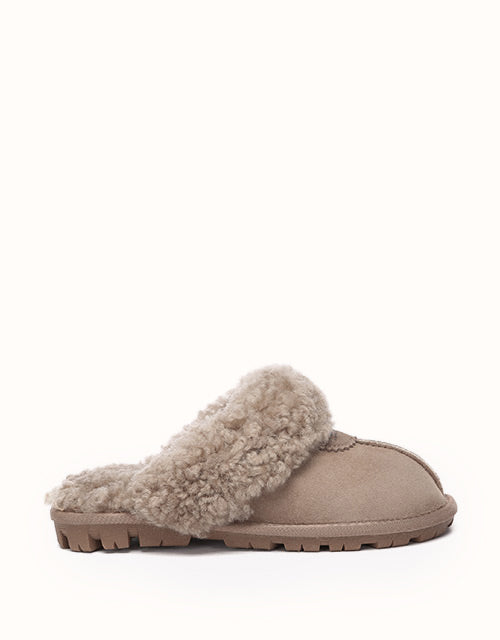 AUSTRALIAN SHEPHERD® Waffle Curly Slippers