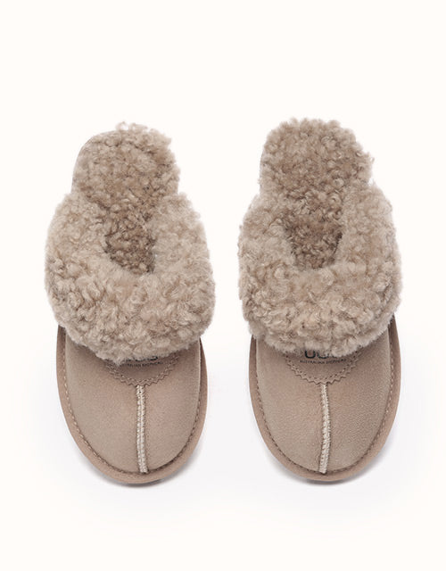 AUSTRALIAN SHEPHERD® Waffle Curly Slippers