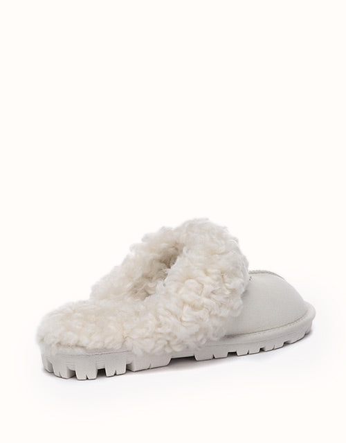 AUSTRALIAN SHEPHERD® Waffle Curly Slippers