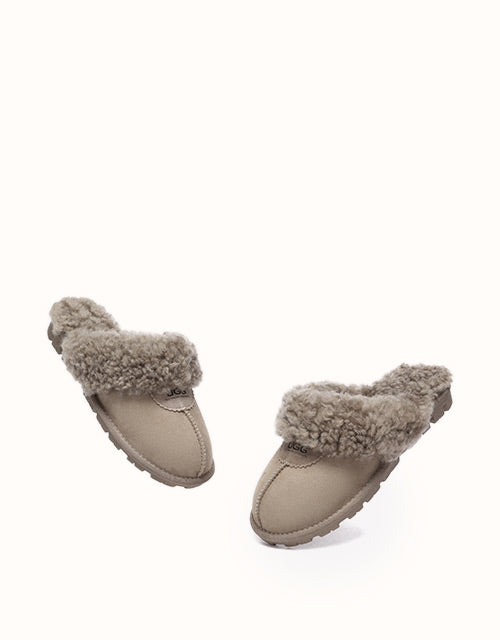 AUSTRALIAN SHEPHERD® Waffle Curly Slippers