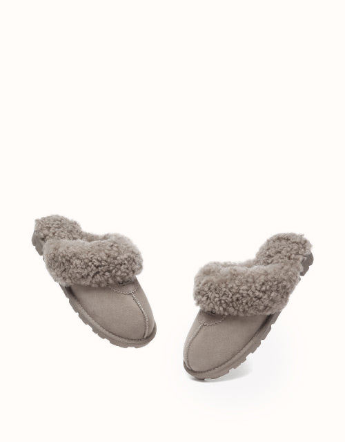 AUSTRALIAN SHEPHERD® Waffle Curly Slippers