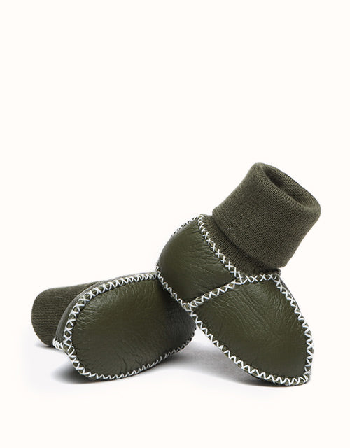 AUSTRALIAN SHEPHERD® Baby Erin With Warmer Bootie