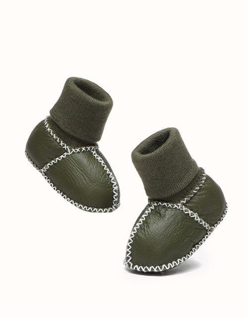 AUSTRALIAN SHEPHERD® Baby Erin With Warmer Bootie