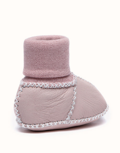 AUSTRALIAN SHEPHERD® Baby Erin With Warmer Bootie