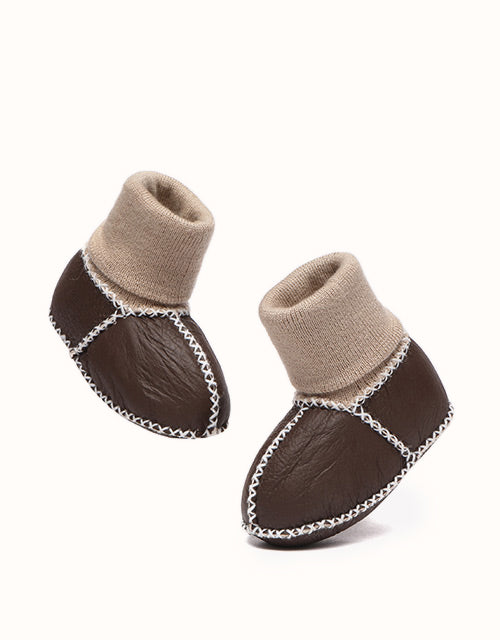 AUSTRALIAN SHEPHERD® Baby Erin With Warmer Bootie