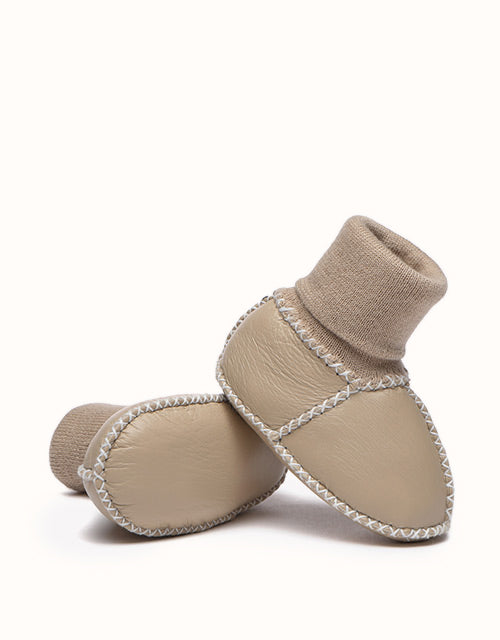 AUSTRALIAN SHEPHERD® Baby Erin With Warmer Bootie