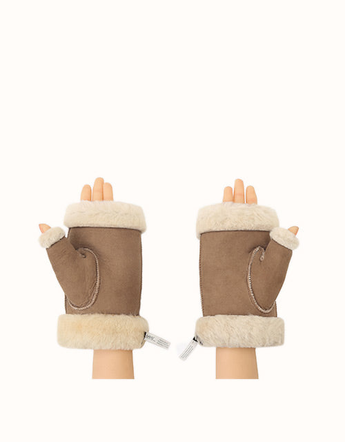 AUSTRALIAN SHEPHERD® Fingerless Sheepskin Mittens
