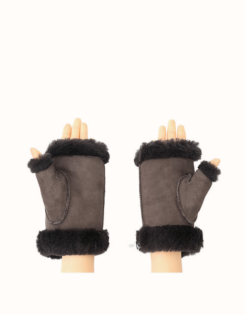 AUSTRALIAN SHEPHERD® Fingerless Sheepskin Mittens