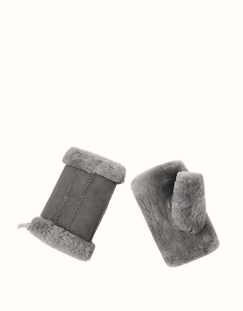 AUSTRALIAN SHEPHERD® Fingerless Sheepskin Mittens