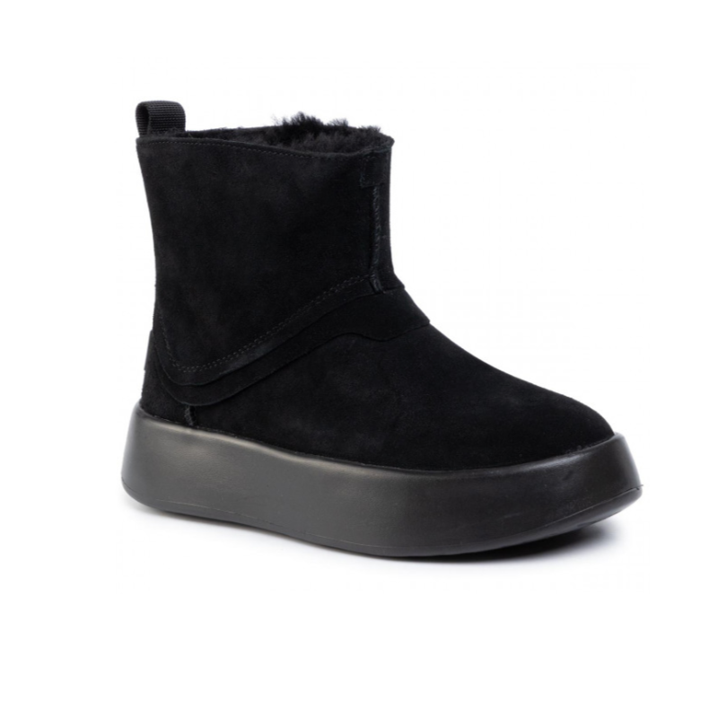 UGG AUSTARLIA CLASSIC BOOM BOOT