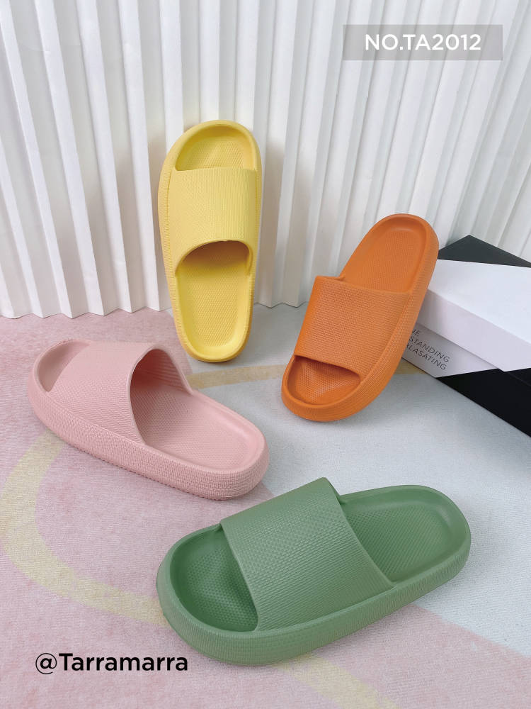 Pillow Slides Anti-Slip Unisex Claude Slipper