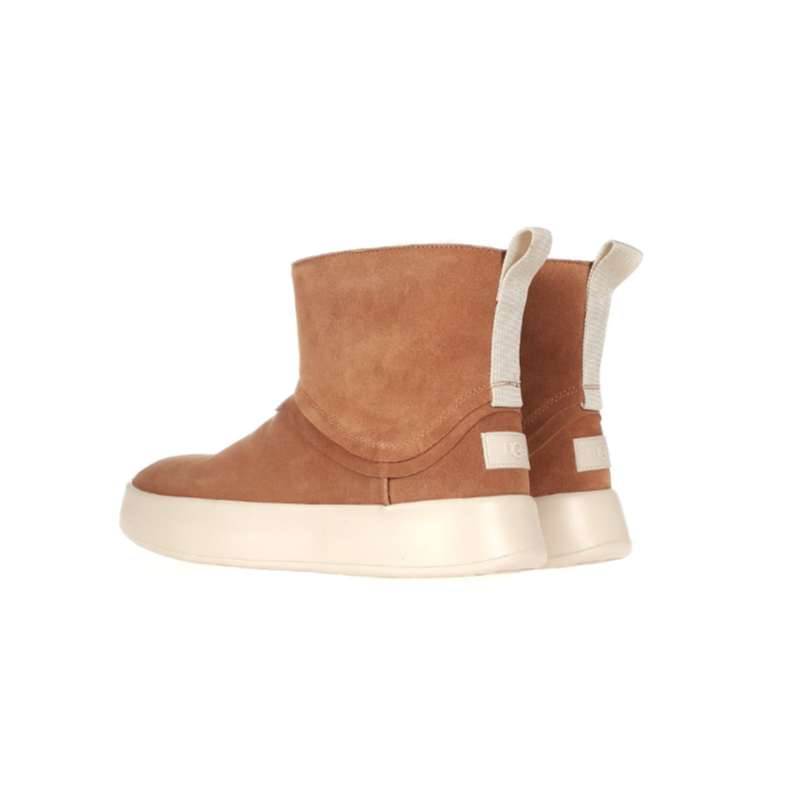 UGG AUSTARLIA CLASSIC BOOM BOOT