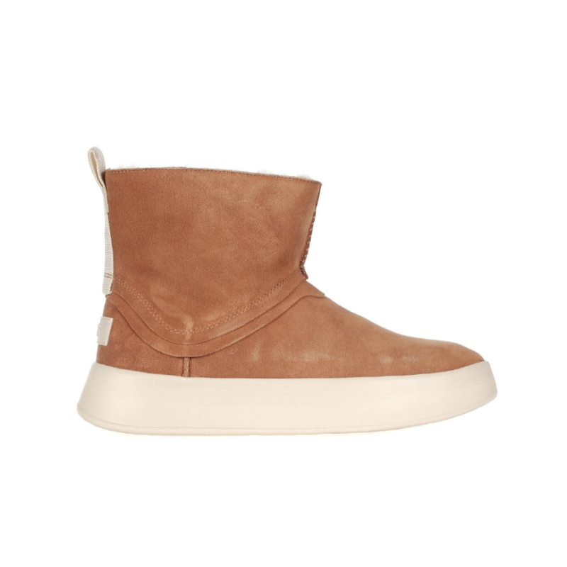 UGG AUSTARLIA CLASSIC BOOM BOOT