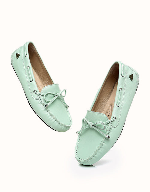 EVERAU® Frida Moccasins