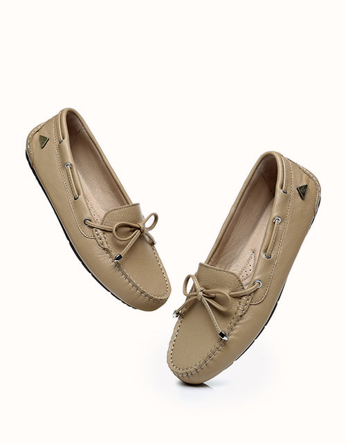 EVERAU® Frida Moccasins