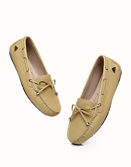 EVERAU® Frida Moccasins