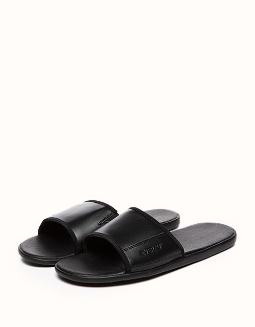 EVERAU® Andy Sandals