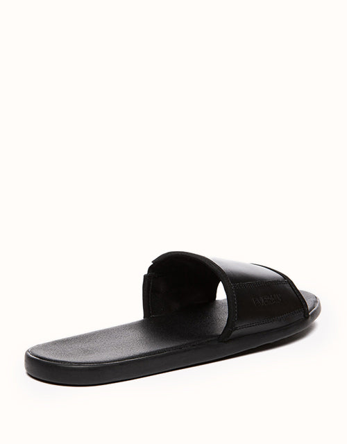 EVERAU® Andy Sandals