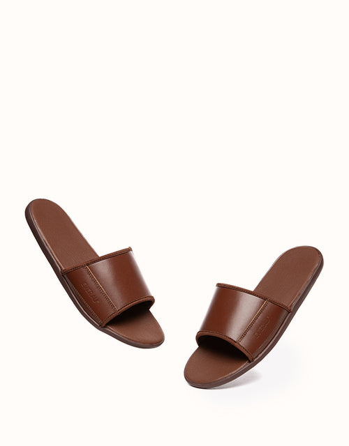 EVERAU® Andy Sandals