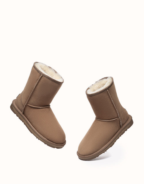 UGG EVERAU® Short Classic Boots