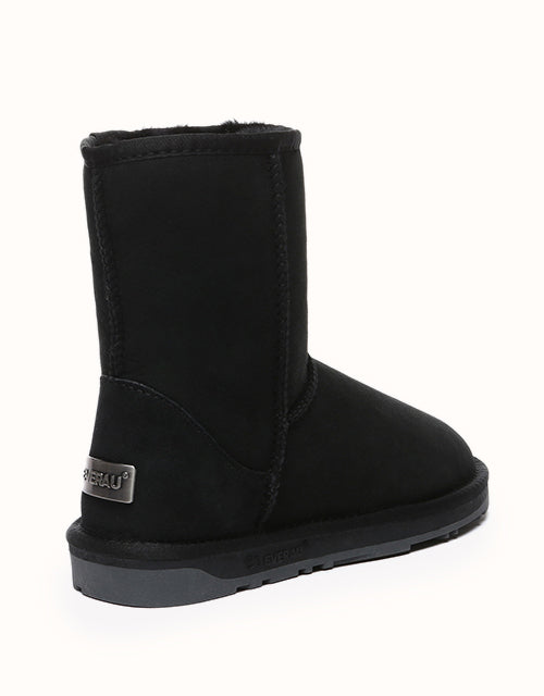 UGG EVERAU® Short Classic Boots