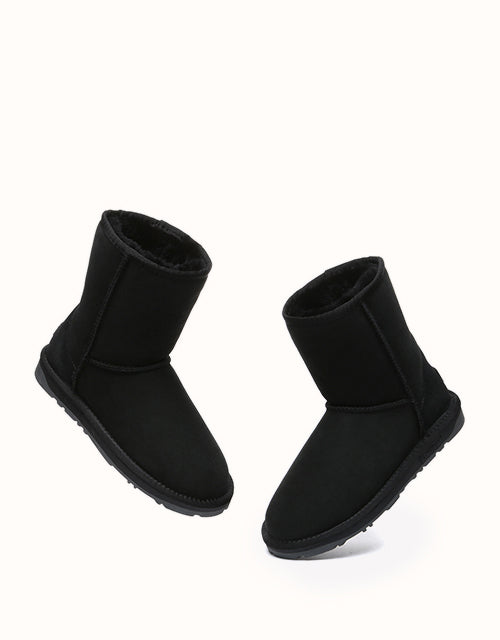 UGG EVERAU® Short Classic Boots