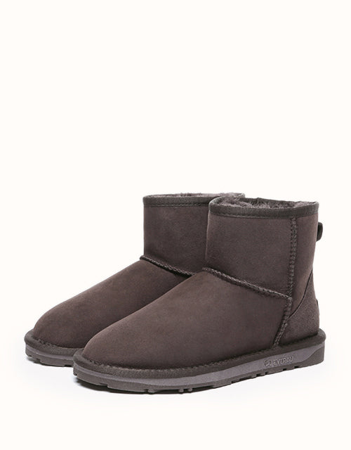 UGG EVERAU® Mini Classic Boots
