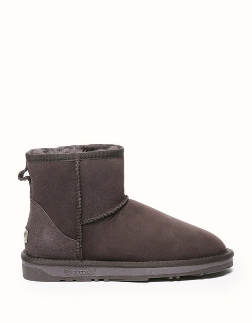 UGG EVERAU® Mini Classic Boots