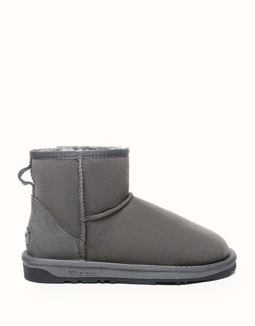 UGG EVERAU® Mini Classic Boots