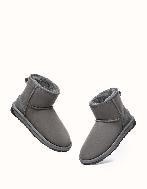 UGG EVERAU® Mini Classic Boots